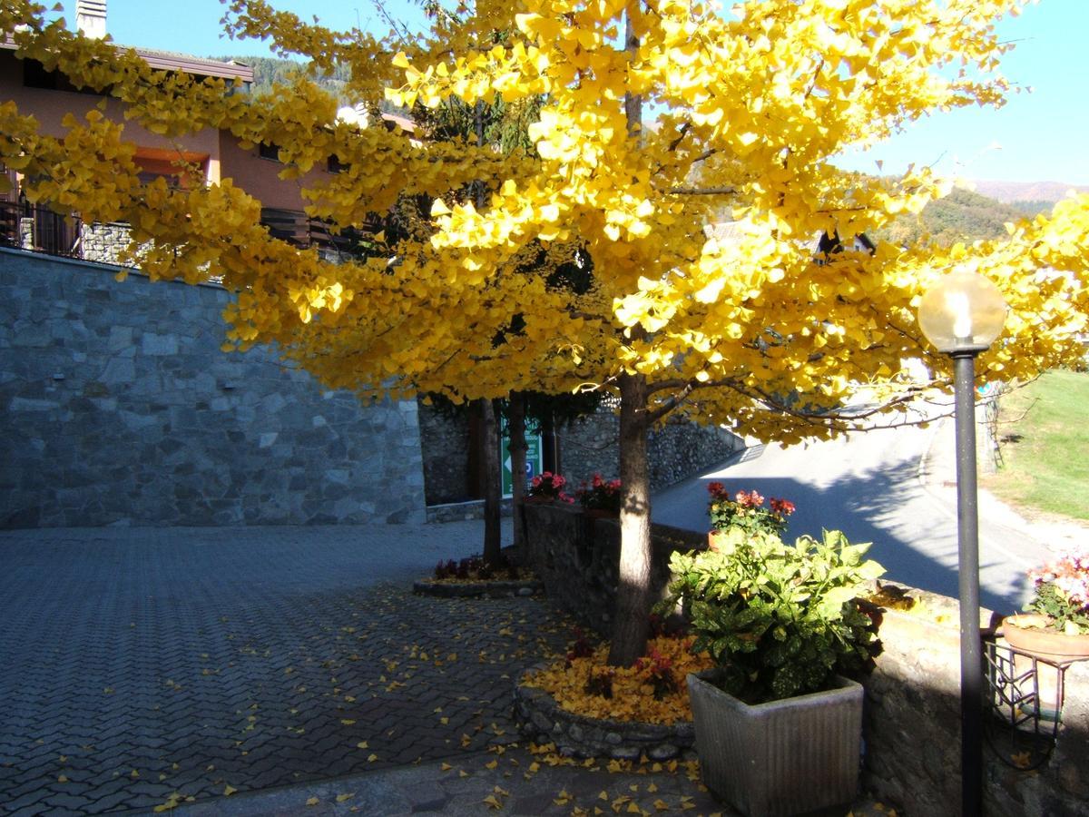 Hotel Ristorante Miravalle Teglio Exterior foto